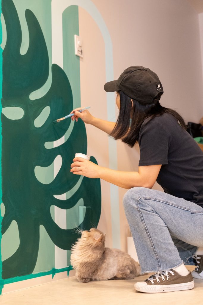 代官山・猫カフェ店内壁画制作