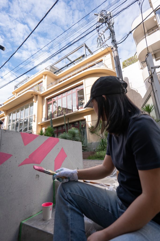 猫カフェ外壁ウォルアート