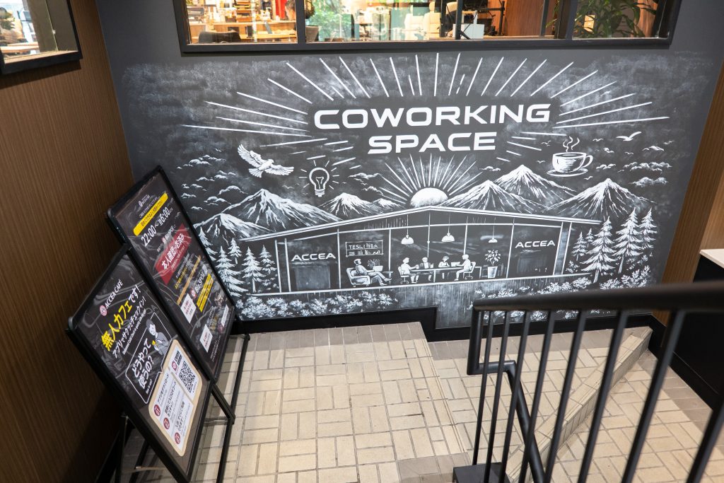 ACCEA CAFE 店内壁画